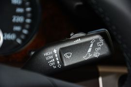 2012款大众迈腾旅行轿车2.0TSI舒适型
