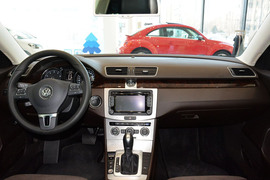 2012款大众迈腾旅行轿车2.0TSI舒适型