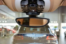 2014款保时捷Macan