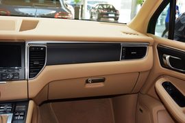 2014款保时捷Macan