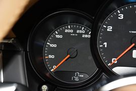 2014款保时捷Macan