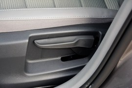 2015款斯柯达明锐1.6L自动逸致版