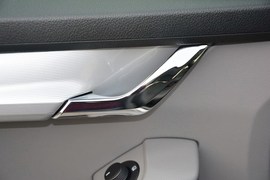 2015款斯柯达明锐1.6L自动逸致版