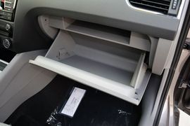 2015款斯柯达明锐1.6L自动逸致版