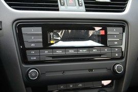 2015款斯柯达明锐1.6L自动逸致版