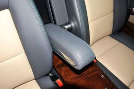 2014款大众迈特威2.0T行政版