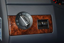 2014款大众迈特威2.0T行政版