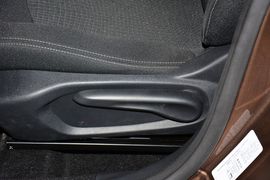 2014款标致301