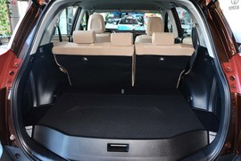 2015款丰田RAV4