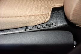 2015款丰田RAV4