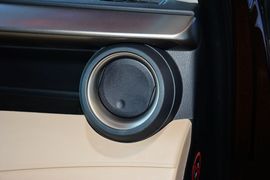 2015款丰田RAV4