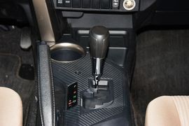 2015款丰田RAV4