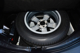 2015款丰田RAV4