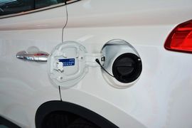 2015款丰田RAV4