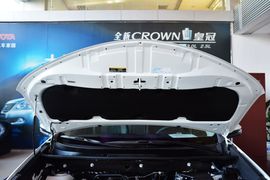 2015款丰田RAV4