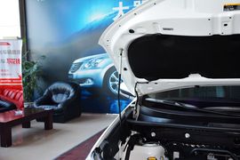 2015款丰田RAV4
