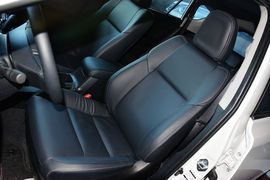 2015款丰田RAV4