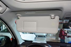 2015款丰田RAV4