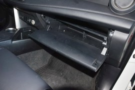 2015款丰田RAV4