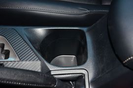 2015款丰田RAV4
