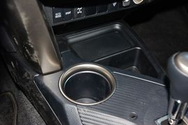 2015款丰田RAV4