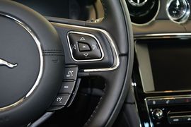 2015款捷豹XJL