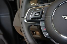 2015款捷豹XJL