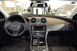 2015款捷豹XJL
