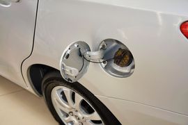 2012款长安悦翔V3