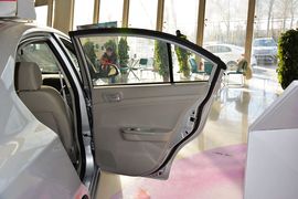 2012款长安悦翔V3