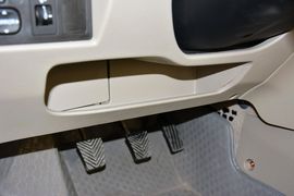 2012款长安悦翔V3
