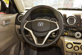 2012款长安悦翔V3