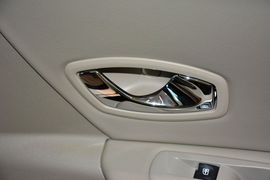 2015款雷诺风朗2.0L时尚版