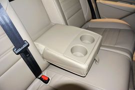 2015款雷诺风朗2.0L时尚版