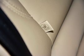 2015款雷诺风朗2.0L时尚版