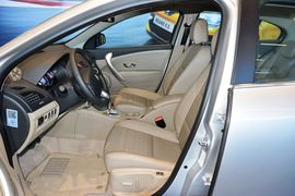 2015款雷诺风朗2.0L时尚版