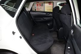 2014款日产骐达1.6L