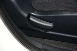 2014款日产骐达1.6L