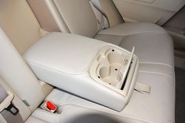 2014款丰田卡罗拉1.6L