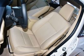 2014款丰田卡罗拉1.6L