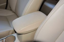 2014款丰田卡罗拉1.6L