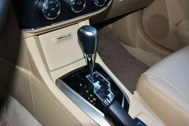 2014款丰田卡罗拉1.6L