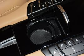 2014款保时捷Panamera