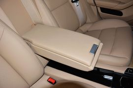 2014款保时捷Panamera