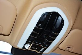 2014款保时捷Panamera