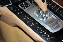 2014款保时捷Panamera