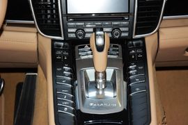 2014款保时捷Panamera