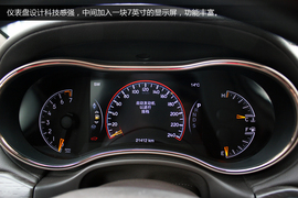 Jeep大切诺基3.6L试驾