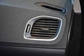 2015款沃尔沃V60