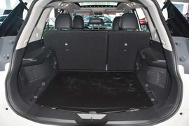 2014款日产奇骏2.0L